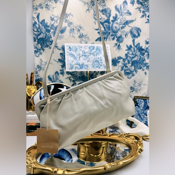 🆕 OROTON 🧿 NWT Celia XL Long Leather Clutch, Cream - Picture 2 of 16